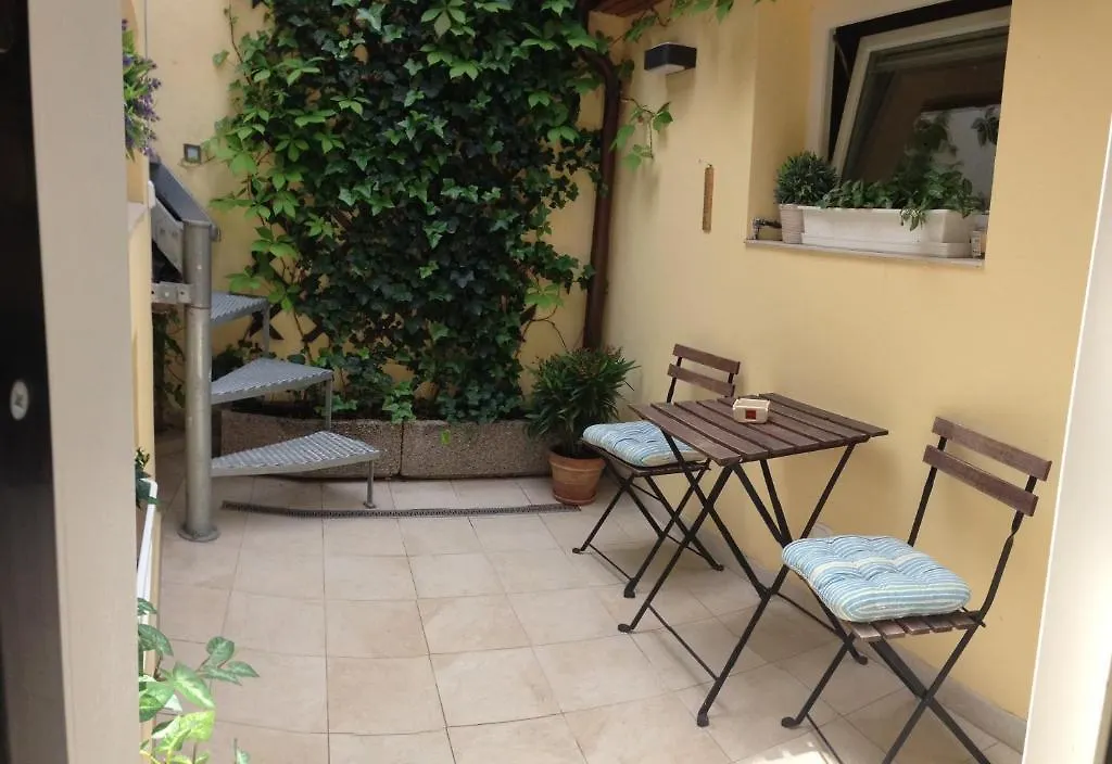 Agnes - Apartments 0*, Πράγα Τσεχία