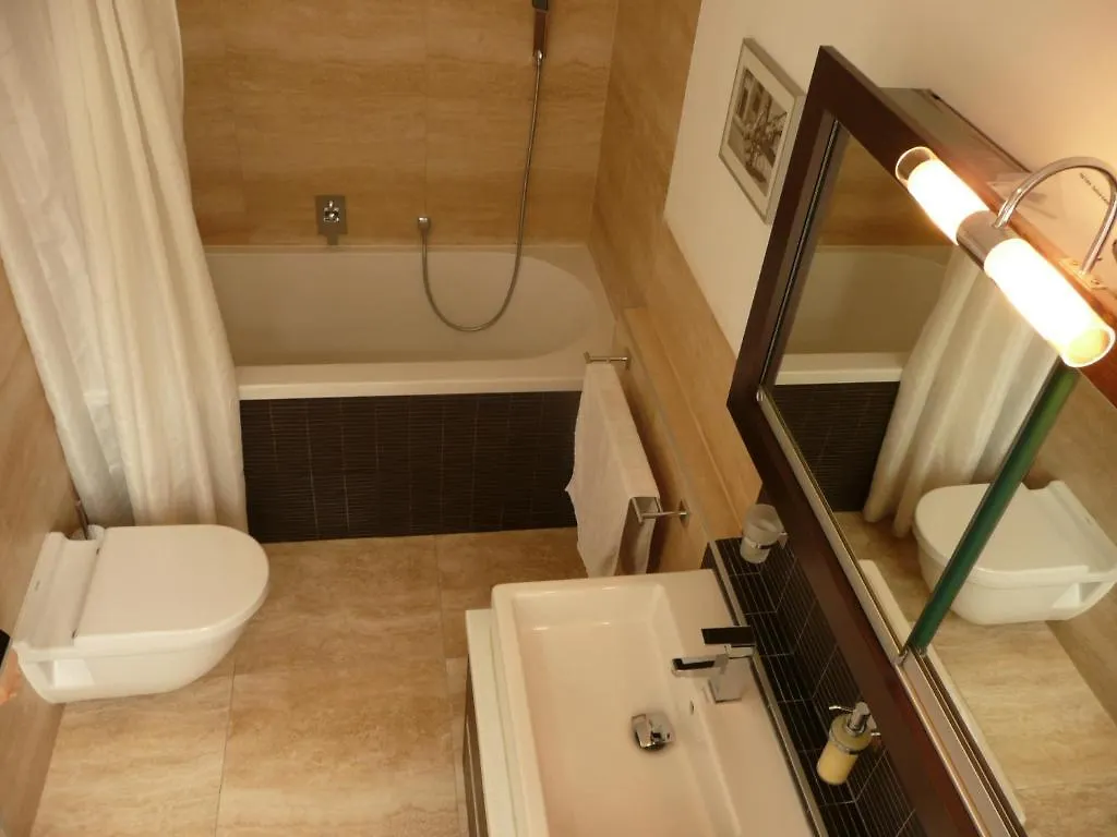 Agnes - Apartments  Praga